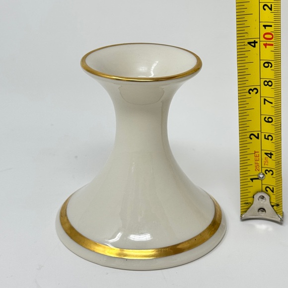 Lenox Carlton Candlestick Holder with Gold Trim - Picture 4 of 5